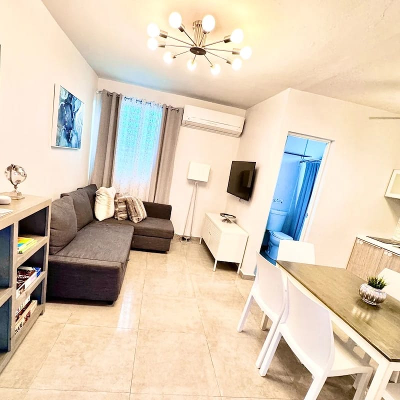 1.5• Generator • 2nd Floor • Parking • 1BR • 396sf